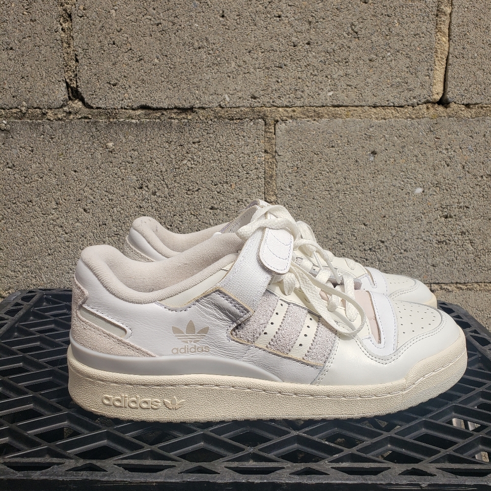 Adidas Forum 84 Low men's 8